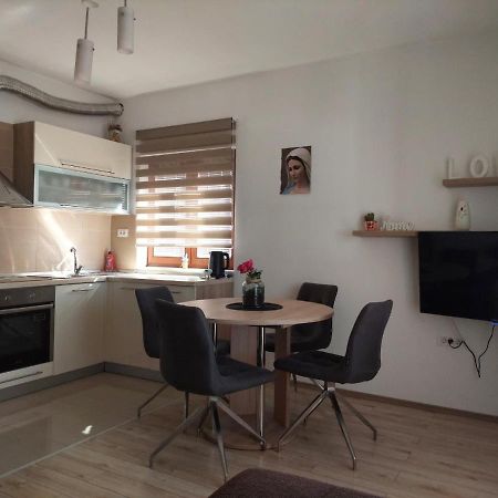 Apartments Stipe Biograd Na Moru Bagian luar foto