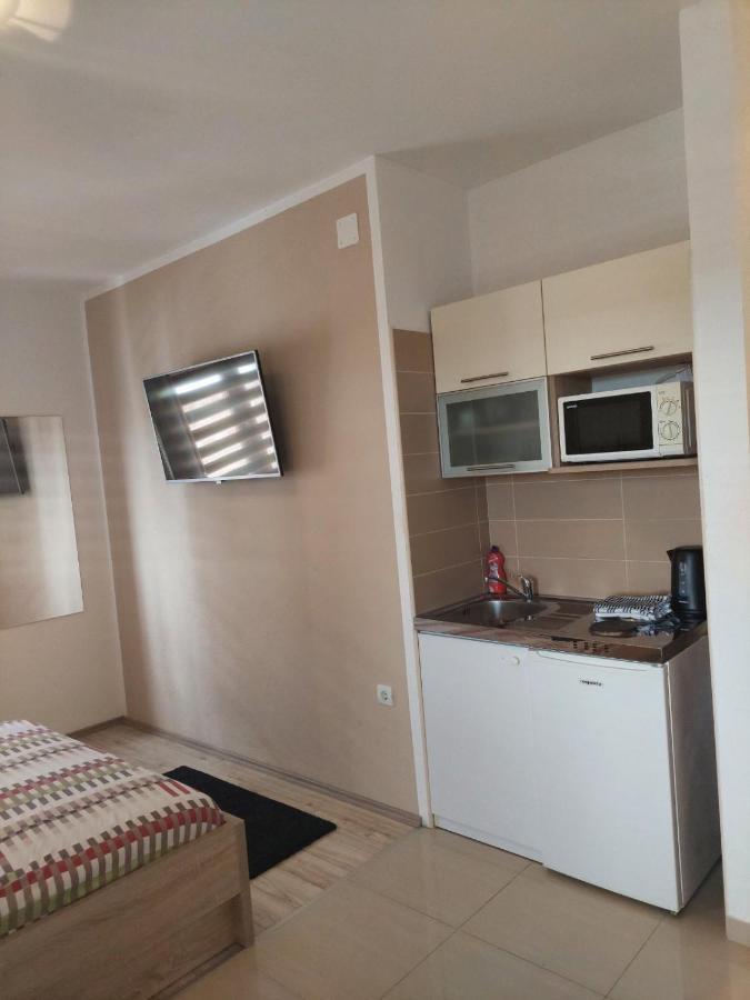 Apartments Stipe Biograd Na Moru Bagian luar foto