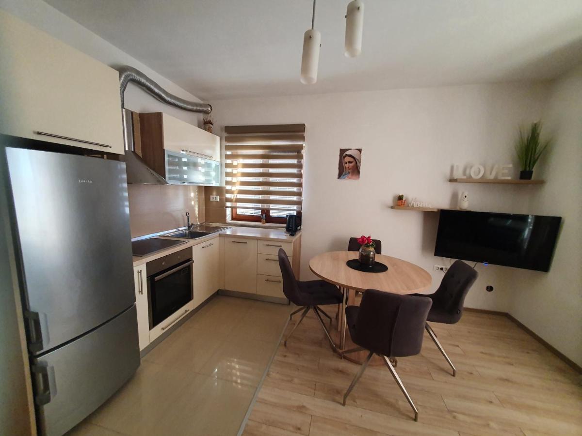 Apartments Stipe Biograd Na Moru Ruang foto